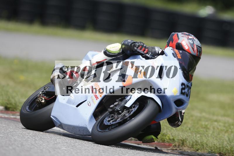 /24 08.06.2025 TZ Motorsport ADR/Gruppe rot/237